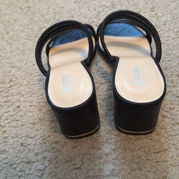 Reaction Kenneth Cole Avi Strappy Heel Size 10 Color Black Gold - Picture 4 of 9